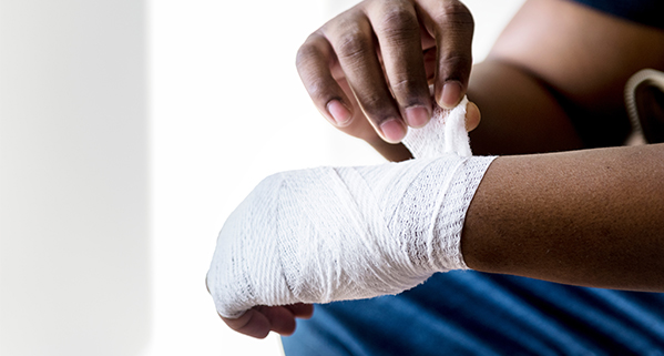 How to Apply Different Types of Bandages: Wound Care Tips